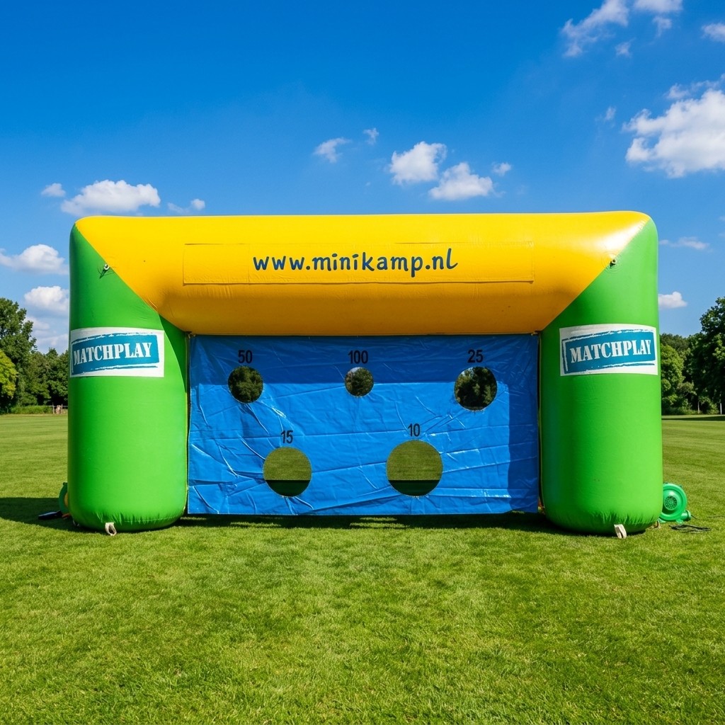 Puntenwand van 8 bij 4 meter met scorevakken voor voetbal en hockey bij Revando Verhuur in Maarheeze